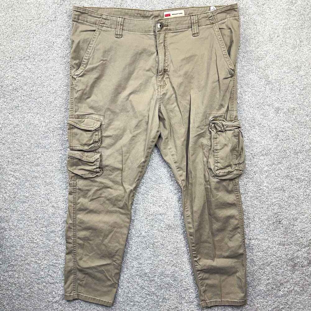 Wrangler Cargo Pants Men's 38x30 Khaki Tan Regular Tapered Multi Pocket Casual